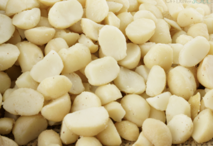 Organic Macadamia Halves